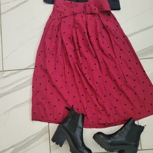 Vintage USA Made 90s Red polka dot skirt with bow accented waist size Small‎